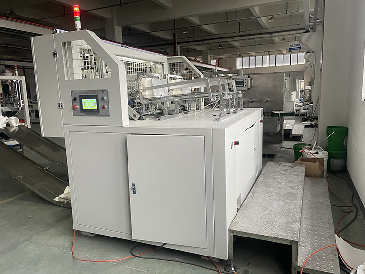 Speed 180pcs/min Paper Lunch Box Machine with 0.5Mpa Air Requirement